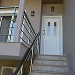 Apartament Venia's House