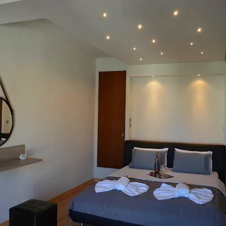 Venia's House Appartement *