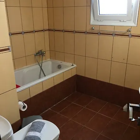 Venia's House Appartement *